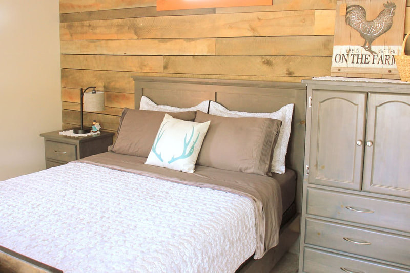 A bedroom example at Bluegrass Farm Bed and Breakfast. 
